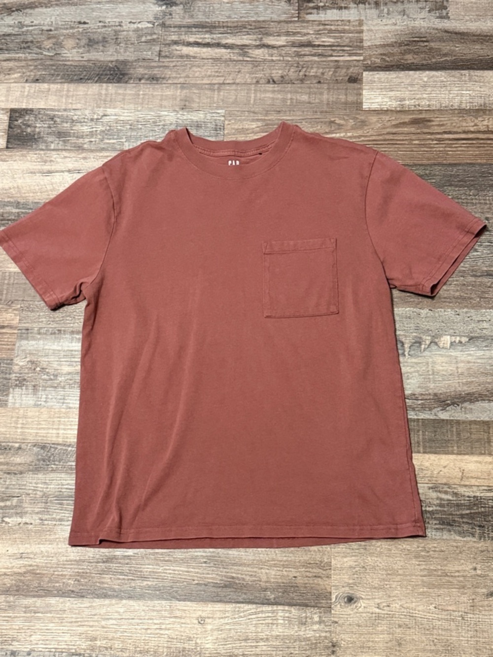 Gap Men's Comfortable Fit Classic Crew Neck Washed Pocket L T-Shirt 100% cotton - Picture 2 of 6